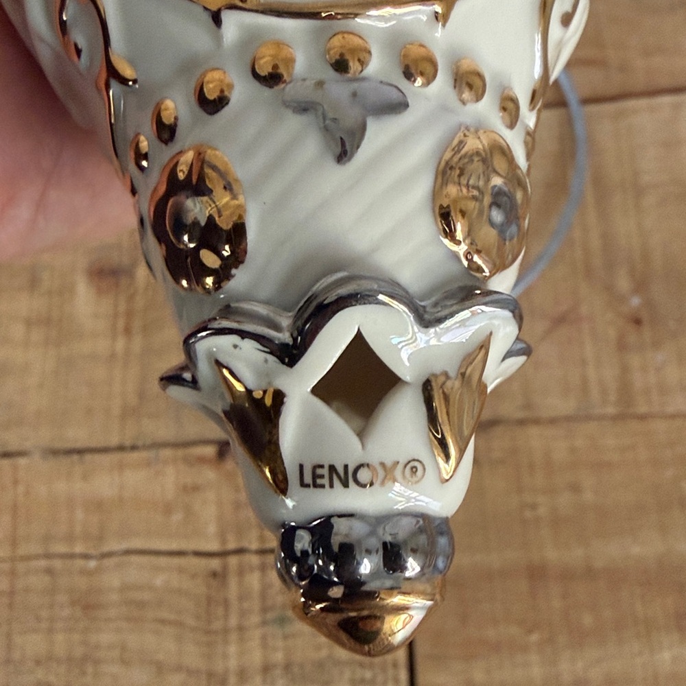 Lenox Cream and Gold Holiday Ornament 2016 - Picture 2 of 3